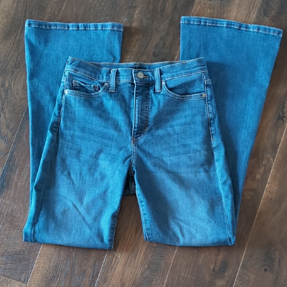 Banana Republic High-rise Flare Jeans, Size 28